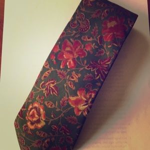 Brooks Brothers all silk men’s tie